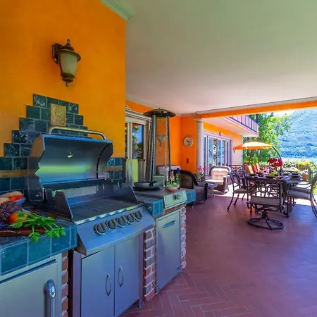 Cigno Luxury House Holiday home *
